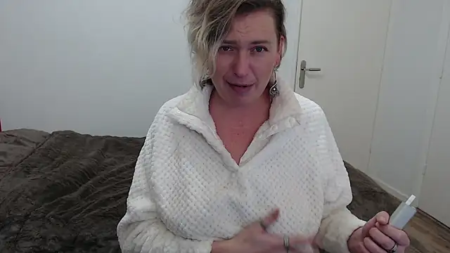 cumfun online show from January 12, 10:14 pm