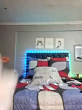 Toya P online show from November 20, 8:48 am