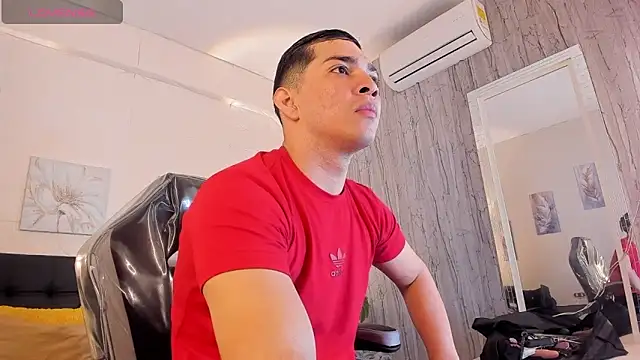 JUANDIAMONDS98 online show from November 30, 1:56 pm