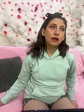 SkarletJhonson  online show from March 28, 4:57 am