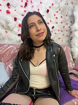 SkarletJhonson  online show from February 14, 4:45 am