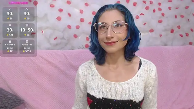 Snapshot of SkarletJhonson_ chatting on February 22, 11:35 pm SkarletJhonson online show from February 22, 11:35 pm