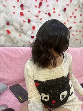 SkarletJhonson  online show from November 27, 3:40 am