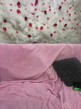 SkarletJhonson  online show from March 19, 6:35 am