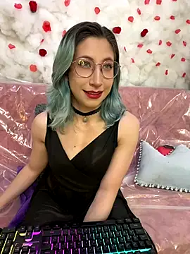 Snapshot of SkarletJhonson_ chatting on September 27, 7:25 am SkarletJhonson online show from September 27, 7:25 am