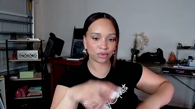SashaEstrella online show from October 26, 4:24 am