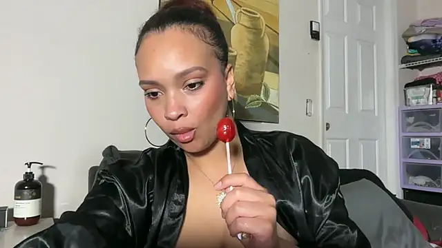 SashaEstrella online show from January 15, 6:39 am
