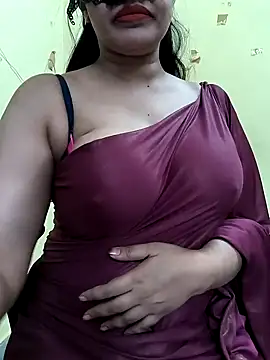 Snapshot of lovely_zara chatting on February 7, 5:51 pm lovely zara online show from February 7, 5:51 pm