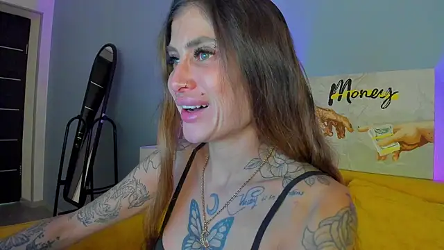 Patricia Cox online show from February 20, 6:43 pm