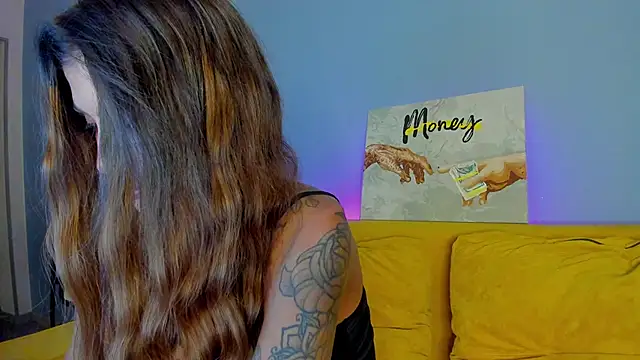 Patricia Cox online show from February 9, 7:01 pm