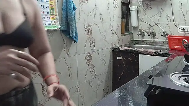 bhabhisexxy 880 online show from March 3, 2:18 am