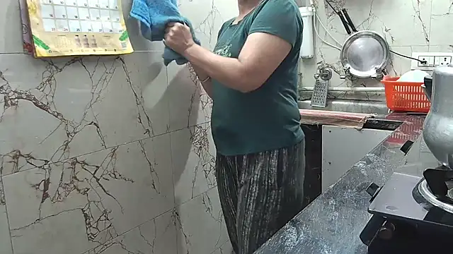 bhabhisexxy 880 online show from November 11, 2:17 am