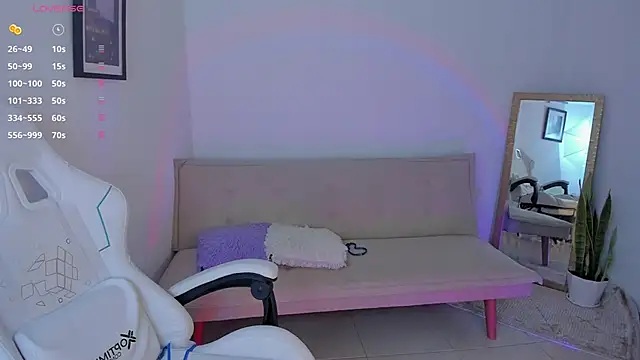sweet pink  online show from December 4, 12:48 pm