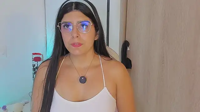 Snapshot of AnastaciaBlake chatting on November 11, 5:13 am AnastaciaBlake online show from November 11, 5:13 am