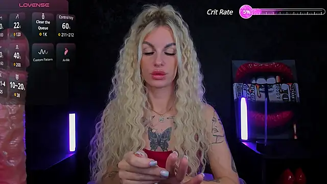 Snapshot of angel_devil_forever chatting on February 23, 11:04 pm angel devil forever online show from February 23, 11:04 pm