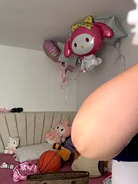 Snapshot of Danielavegax chatting on October 15, 8:28 pm Danielavegax online show from October 15, 8:28 pm