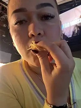 Danielavegax online show from February 17, 11:24 pm