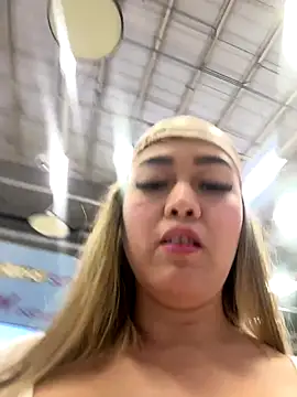 Snapshot of Danielavegax chatting on September 24, 10:27 pm Danielavegax online show from September 24, 10:27 pm