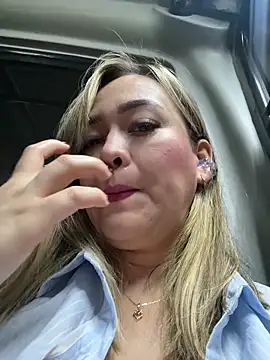 Snapshot of Danielavegax chatting on October 28, 11:47 pm Danielavegax online show from October 28, 11:47 pm