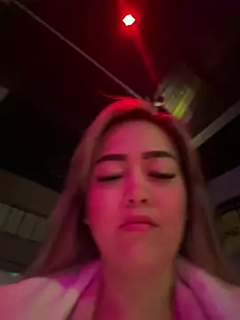 Snapshot of Danielavegax chatting on October 4, 3:08 am Danielavegax online show from October 4, 3:08 am