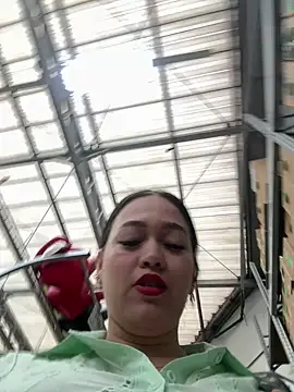 Snapshot of Danielavegax chatting on January 20, 9:32 pm Danielavegax online show from January 20, 9:32 pm