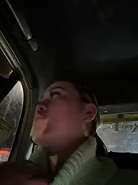 Snapshot of Danielavegax chatting on October 22, 2:22 am Danielavegax online show from October 22, 2:22 am