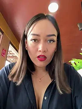 Snapshot of Danielavegax chatting on March 19, 7:17 pm Danielavegax online show from March 19, 7:17 pm