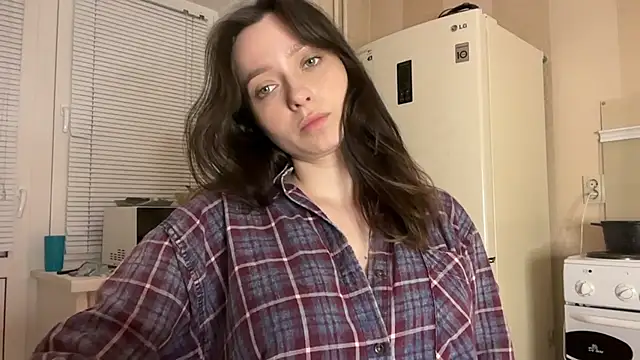 Snapshot of _liatris_ chatting on September 18, 4:21 pm liatris online show from September 18, 4:21 pm