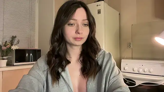 Snapshot of _liatris_ chatting on November 17, 3:05 pm liatris online show from November 17, 3:05 pm