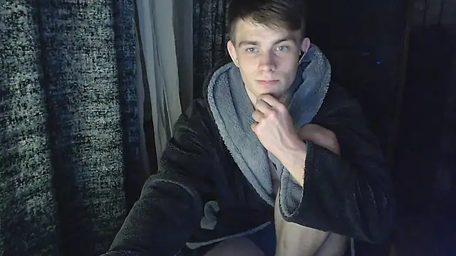 Student Oliver online show from October 12, 7:37 pm