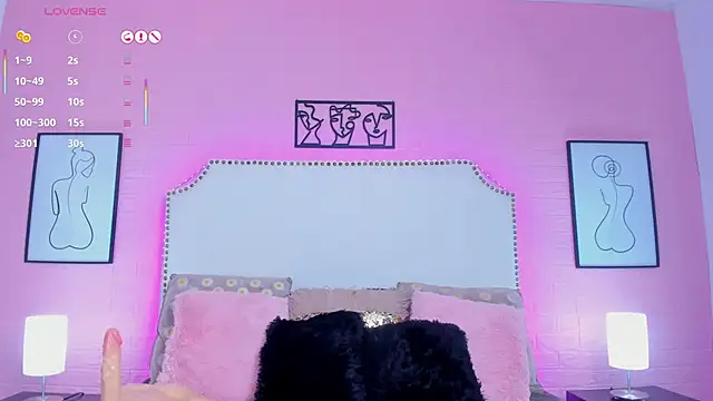 charlotte kisss online show from October 1, 7:51 pm