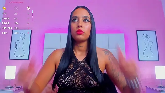 charlotte kisss online show from July 27, 5:31 pm