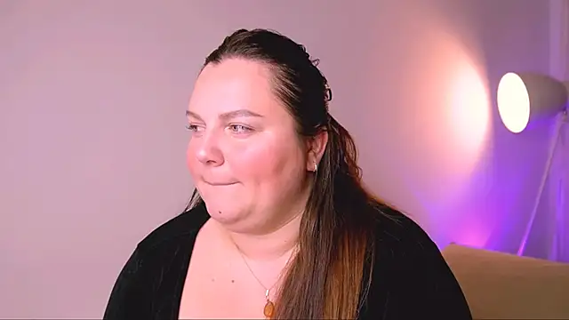 ameliaminkx online show from March 3, 4:10 am