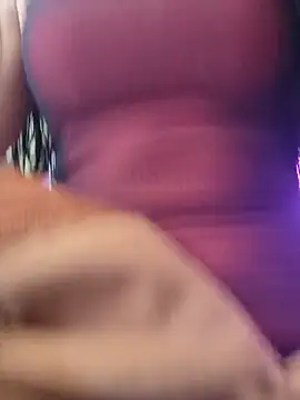 Snapshot of Astrid-- chatting on June 18, 3:17 pm Astrid-- online show from June 18, 3:17 pm