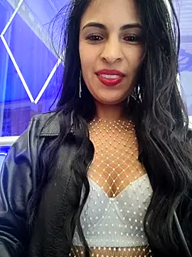 Astrid-- online show from November 10, 7:30 pm