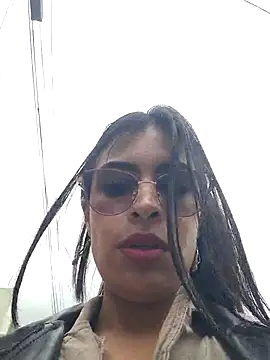 Astrid-- online show from May 7, 2:42 pm