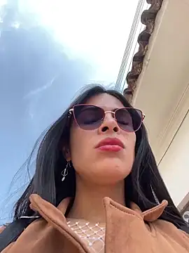 Astrid-- online show from March 26, 3:10 pm