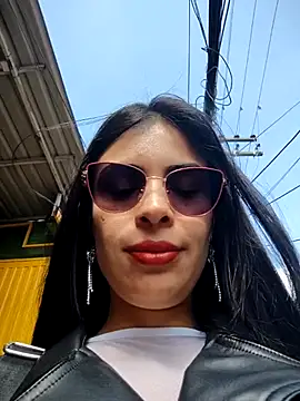 Astrid-- online show from December 16, 2:54 pm