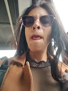 Astrid-- online show from January 14, 3:15 pm