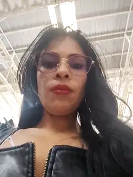 Astrid-- online show from November 21, 7:35 pm