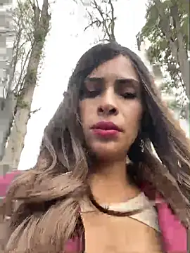 Astrid-- online show from April 16, 3:13 pm