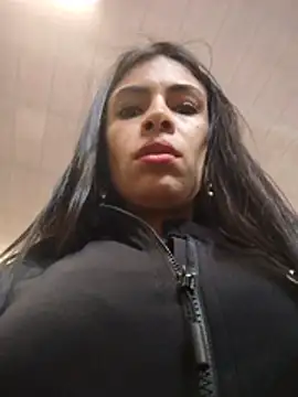 Astrid-- online show from May 13, 3:08 pm