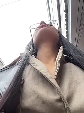 Astrid-- online show from March 27, 2:40 pm