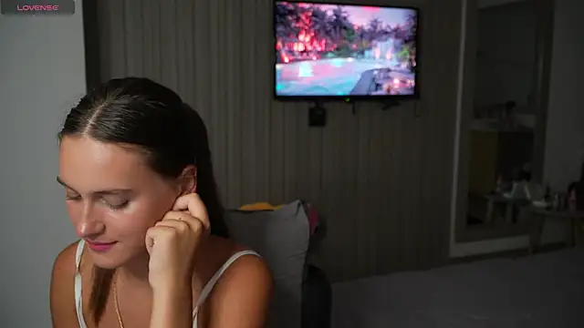 HarleyDeess online show from June 23, 11:47 pm