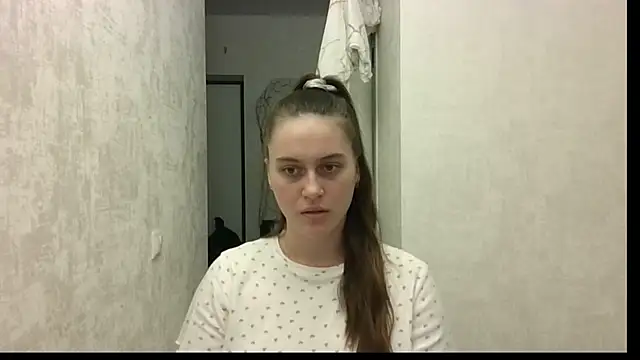 HarleyDeess online show from November 1, 2:18 am