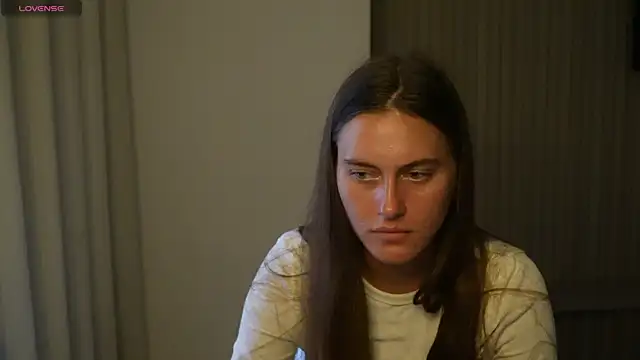 HarleyDeess online show from June 5, 2:27 am