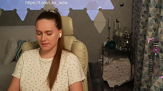 HarleyDeess online show from November 3, 10:46 pm