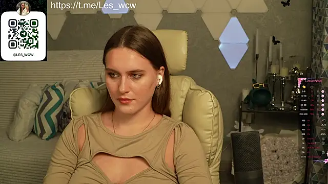 HarleyDeess online show from October 27, 8:54 pm