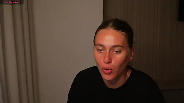 HarleyDeess online show from June 2, 2:22 am