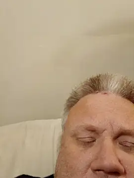 Snapshot of Jbirdb48 chatting on November 24, 4:12 am Jbirdb48 online show from November 24, 4:12 am